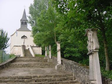De Kruiskapel bij Grevenmacher De Kruiskapel bij Grevenmacher