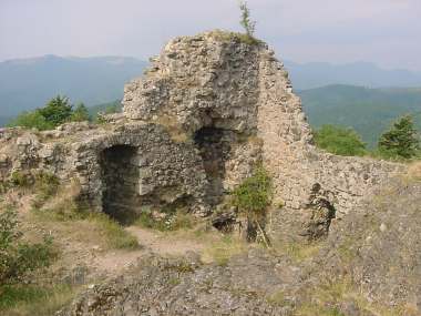 Kasteelru�ne Freundstein (928 meter) Kasteelru�ne Freundstein (928 meter)