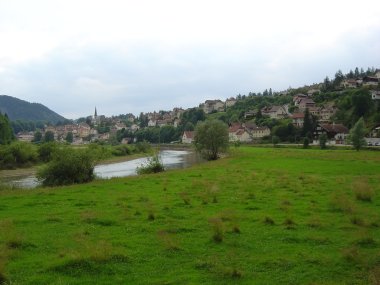 Zicht op de Doubs en Villers-le-Lac Zicht op de Doubs en Villers-le-Lac