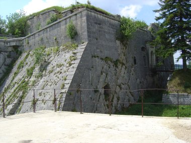 Fort du Larmont Inf�rieur Fort du Larmont Inf�rieur