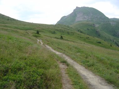 Zicht op de Pointe de Mossette (2277 meter)