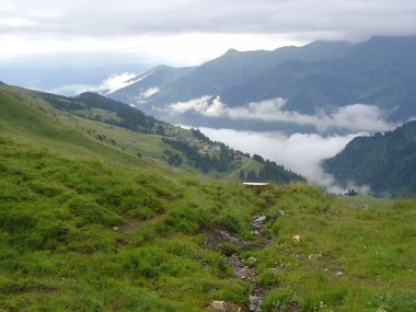 Uitzicht in noordoostelijke richting nabij het lac Vert