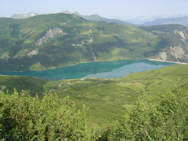 Zichtop het Lac de Roselend Zichtop het Lac de Roselend