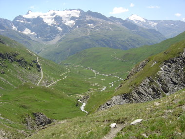 Afdaling richting Bonneval-sur-Arc Afdaling richting Bonneval-sur-Arc