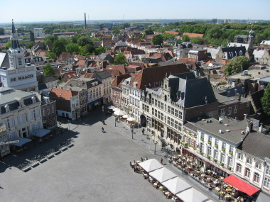 Uitzicht op markt Bergen op Zoom